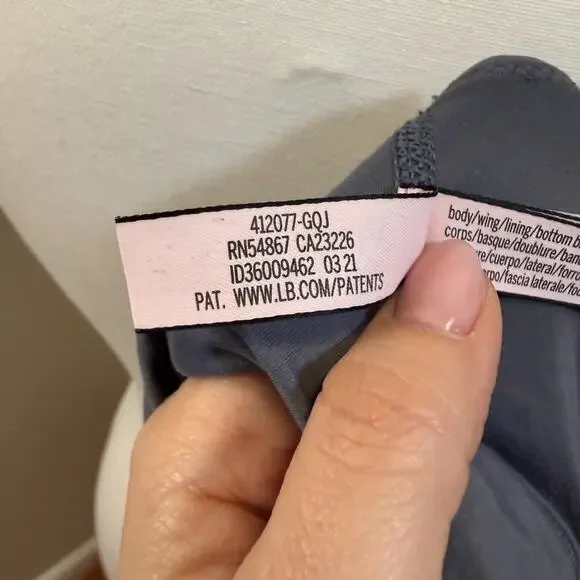 Victoria’s Secret Blue-Gray Plunge Bralette Size Large B85 Pullover Wireless - Picture 6 of 11